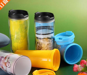 雙層廣告杯廠家直銷(xiāo) 220克重插卡紙塑料杯，定制您的專(zhuān)屬?gòu)V告載體